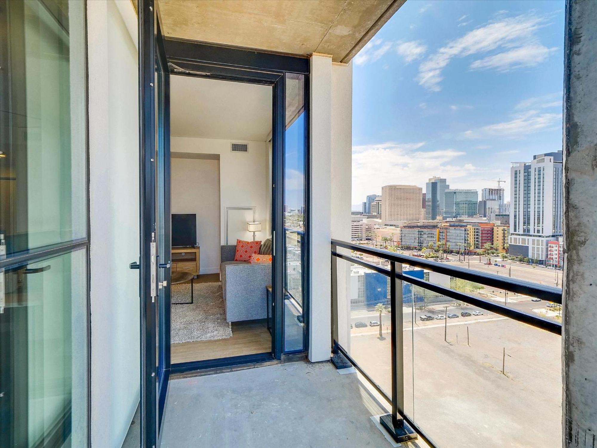 Global Luxury Suites At Downtown Phoenix Eksteriør bilde