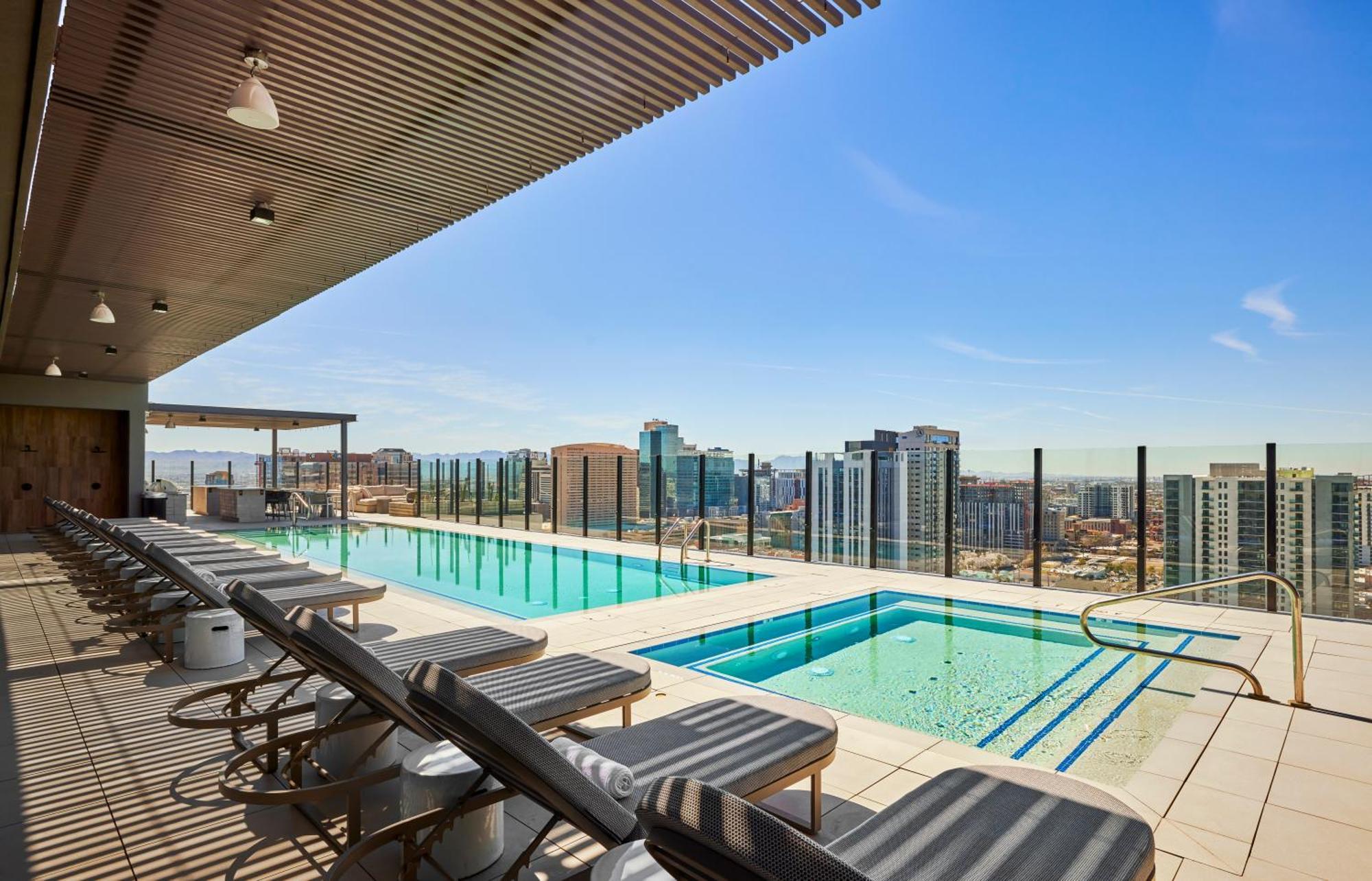 Global Luxury Suites At Downtown Phoenix Eksteriør bilde